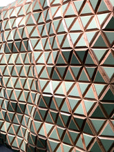 Load image into Gallery viewer, 'Jade Gem Wave' | Hugo G. Urrutia | Sculpture