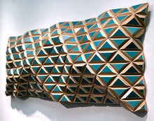 Load image into Gallery viewer, 'The Chameleon Effect' | Hugo G. Urrutia | Sculpture